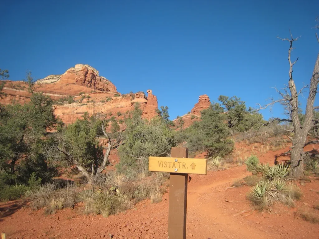 Easy and Short Hikes in Sedona - Boynton Canyon Vista Trail
